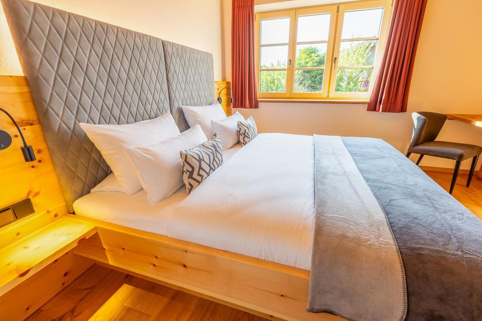 Graf Chiemo Suites - Direkt Am Chiemsee Mit Separatem Seezugang شيمنغ المظهر الخارجي الصورة