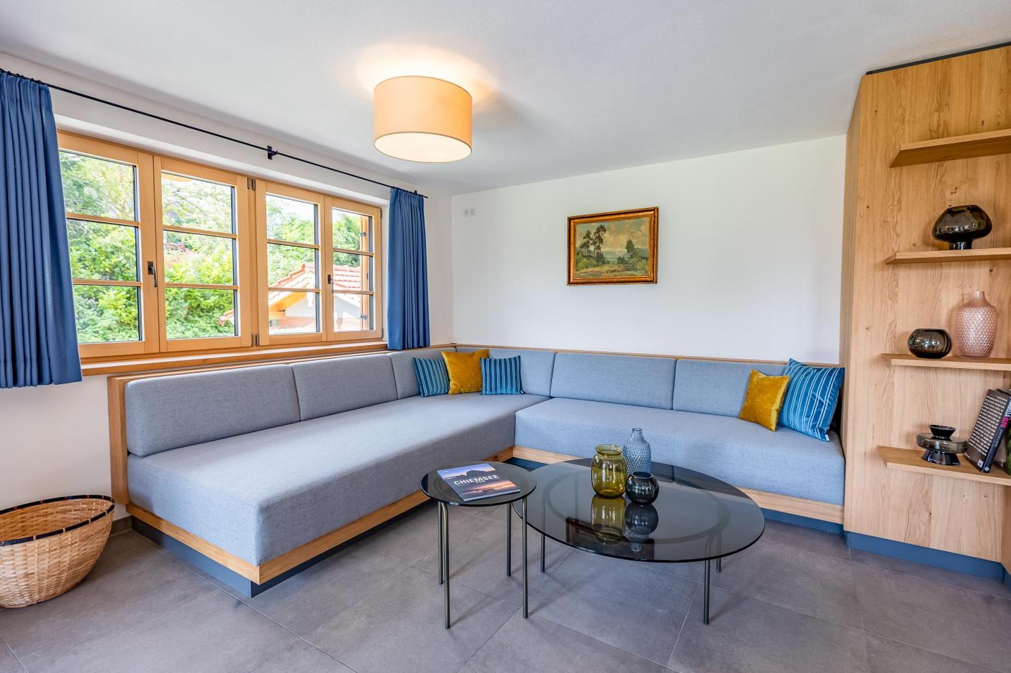 Graf Chiemo Suites - Direkt Am Chiemsee Mit Separatem Seezugang شيمنغ المظهر الخارجي الصورة