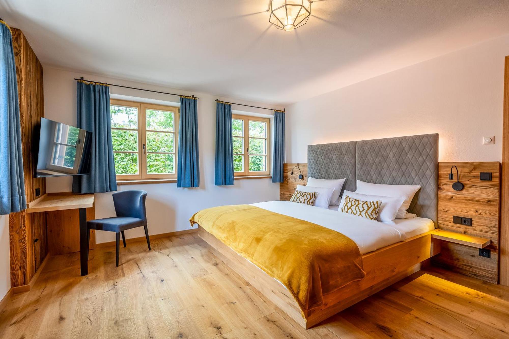 Graf Chiemo Suites - Direkt Am Chiemsee Mit Separatem Seezugang شيمنغ المظهر الخارجي الصورة